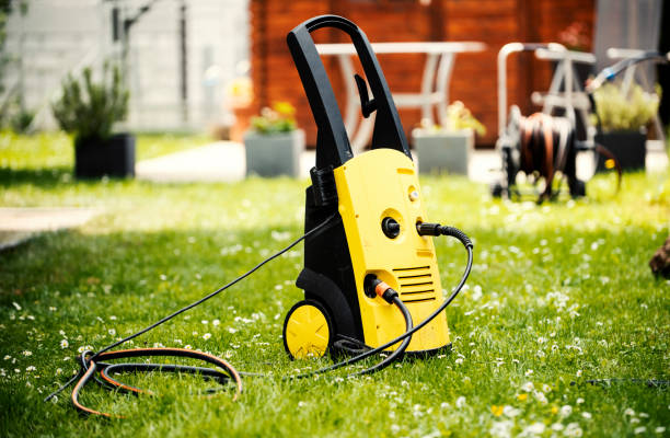 Best Gutter Cleaning  in Bishop, CA